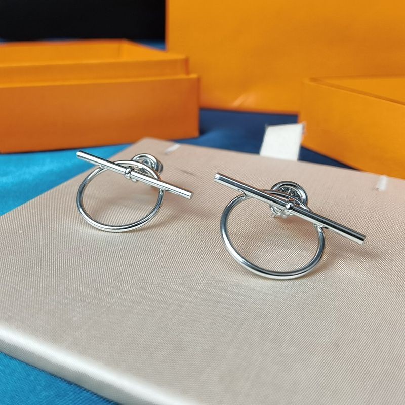 エルメス ピアス コピー「 Loop ループ 」MM 2色 H114504B00