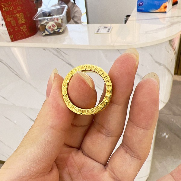 クロムハーツ CHプラス 偽物 クロス 22k ゴールド リング Kuy16796