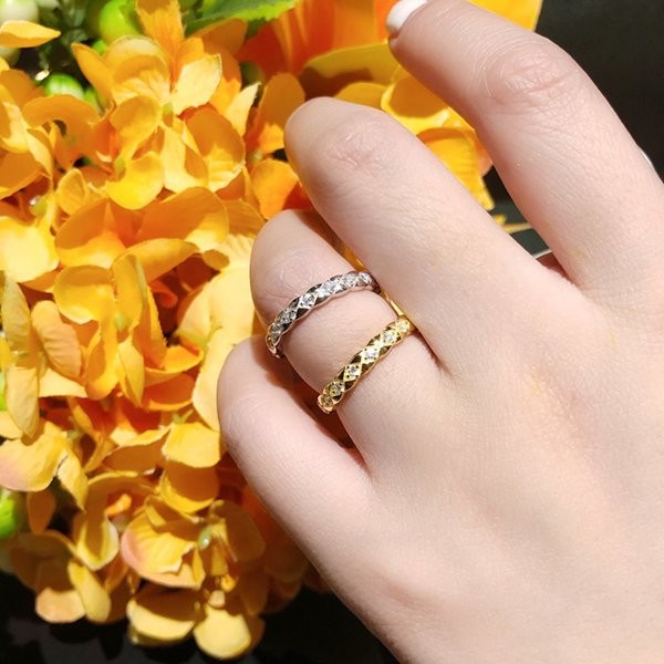 争奪戦♡シャネル COCO CRUSH 18K リング コピー shk82367