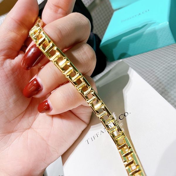 すぐ届ティファニー ベネチアン ブレスレット 18K ゴールド 偽物 Tip52934