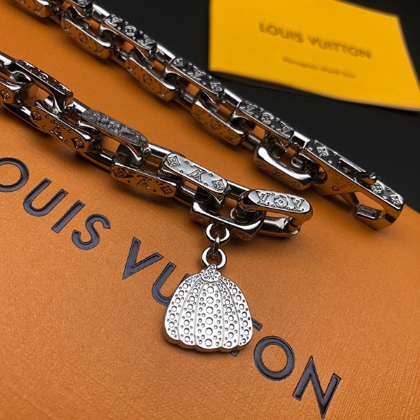 大人気！LV × YK ネックレス コピー パラダイス チェーン パンプキン M01095