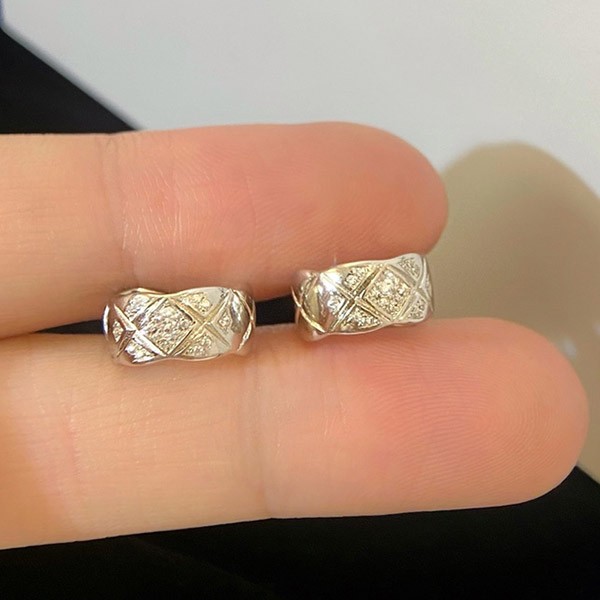素敵な【シャネル】ココ クラッシュ ピアス スーパーコピー shw44324