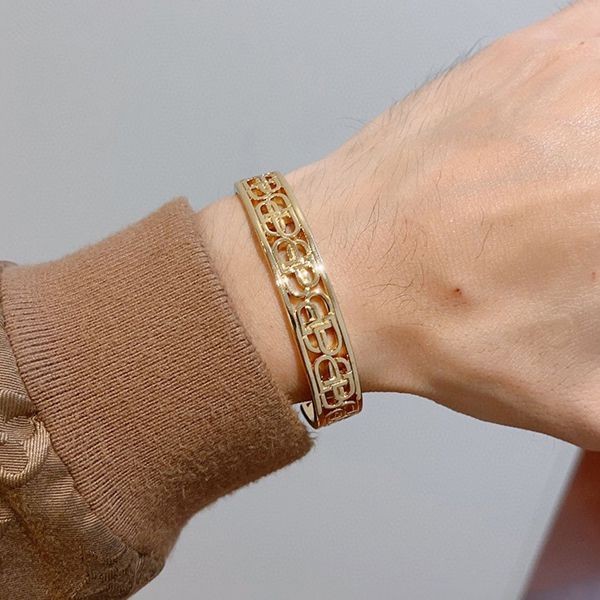 バレンシアガ BB Cuff Bracelet　ブレスレット bar86709