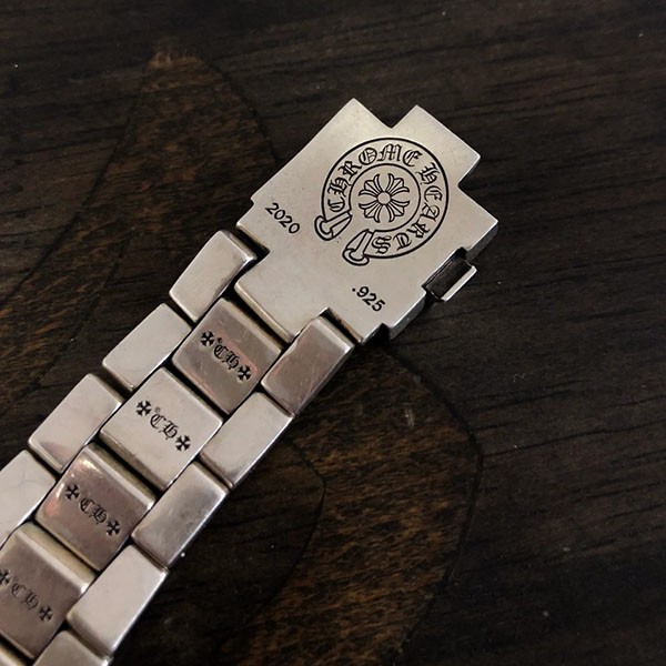クロムハーツ CHプラス ブレスレット アップルウォッチ 偽物 シルバーウォッチバンド 40mm Kub36670