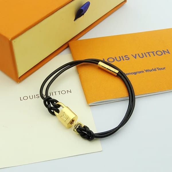 ギフトに最適ルイヴィトン ブレスレット・LV パドロック ギフト n級品 4色 M8015E