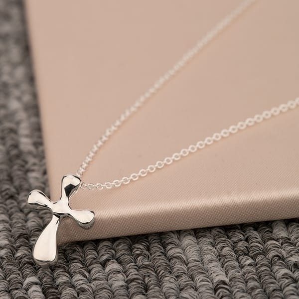《大人気》ティファニー Cross Pendant ネックレス ペンダント コピー Tit72531
