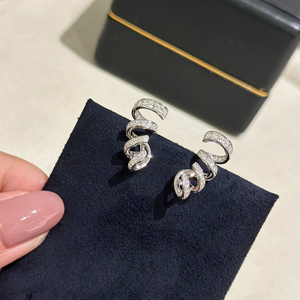 ショーメ TORSADE DE CHAUMET（トルサード ドゥ ショーメ）偽物 イヤリング shw59440