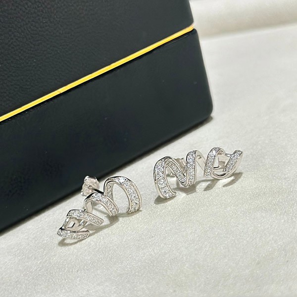 ショーメ TORSADE DE CHAUMET（トルサード ドゥ ショーメ）偽物 イヤリング shw59440