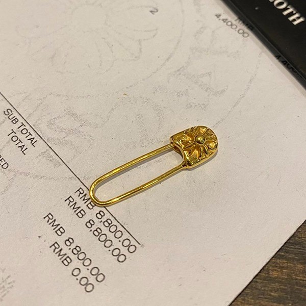 クロムハーツ 22K セーフティピン ピアス 偽物 Kui72640