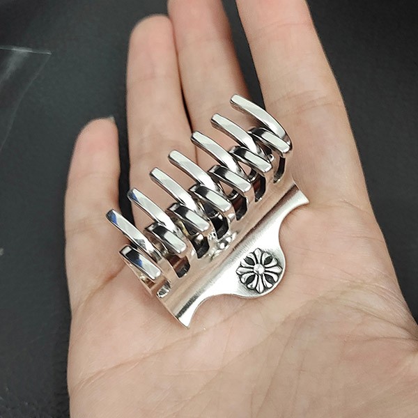 クロムハーツ 偽物 ヘアクリップ シルバー CH クロス Kuy82235