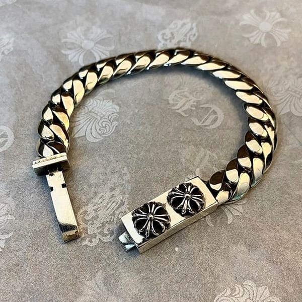 ★日本!!人気！クロムハーツ ファンシーリンク ブレスレット15リンク 偽物 Kul48265