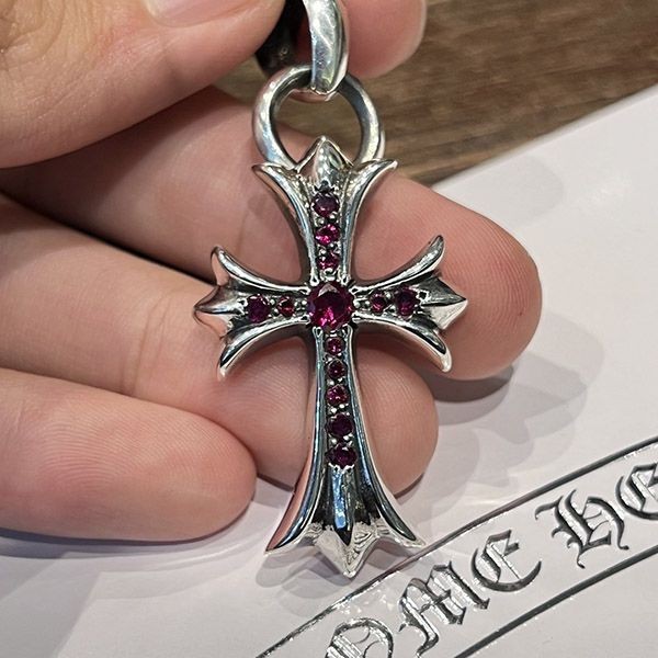 クロムハーツ ベイビー ファット クロス ブラック ルビー RUBY Kug62866