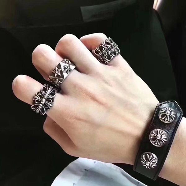 クロムハーツ ペンタゴン 偽物 ダガー リング シルバー925 剣 指輪 Kuw24376