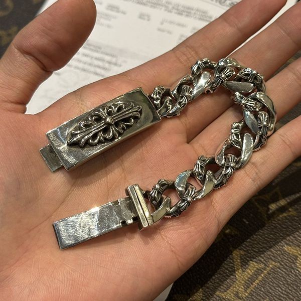 超限定♪クロムハーツ フローラルクロス ID ブレスレット 偽物 Kup74724
