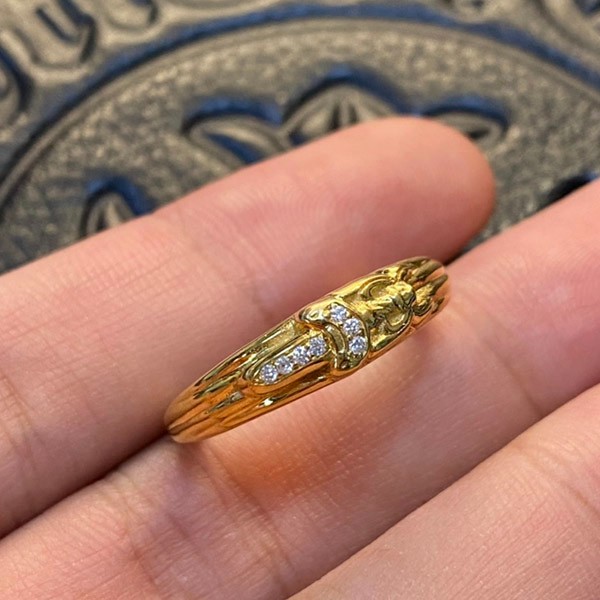 クロムハーツ コピー 22K ベイビー クラシック ダガー パヴェダイヤ リング 指輪 Kus60656