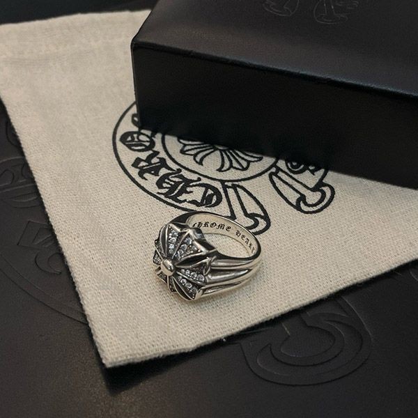 絶対欲しい！クロムハーツ カットアウトCHプラス N級品 リング Kun43037
