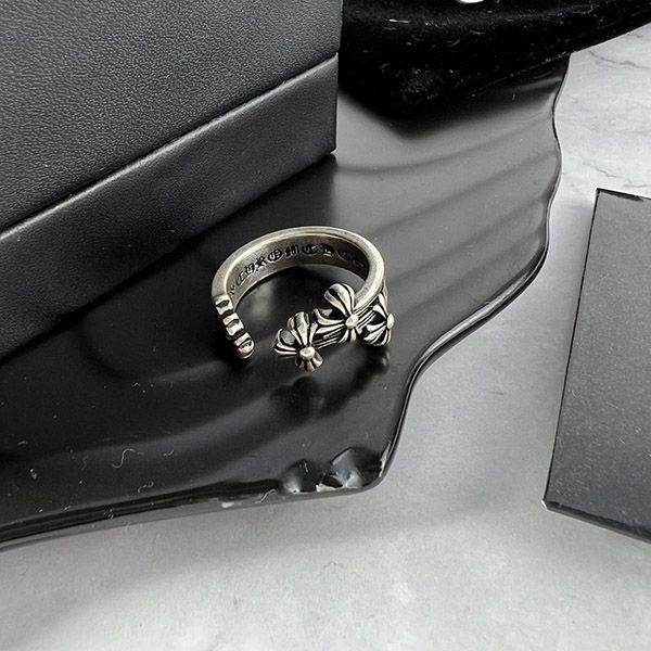 クロムハーツ N級品 3 CH CRS スリーCHクロス シルバーリング Kus23704