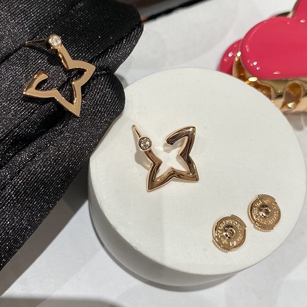 【女性の憧れ☆】ルイヴィトン フープピアス 偽物 ブロッサム ピアス Q06968