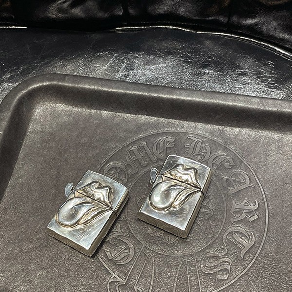 クロムハーツ Zippo コピー ライター リップ＆タン Kua31345