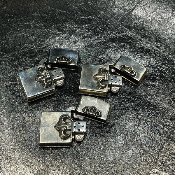 送料無料 クロムハーツ BSフレア ジッポライター 偽物 ZIPPO LIGHTERZ V1 【シルバーライター】 Kud27425
