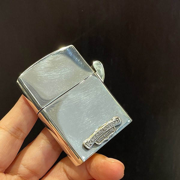 送料無料 クロムハーツ BSフレア ジッポライター 偽物 ZIPPO LIGHTERZ V1 【シルバーライター】 Kud27425