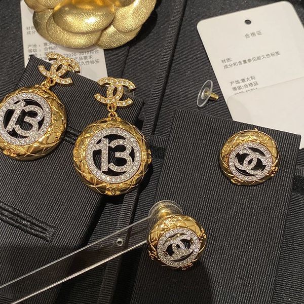 絶対欲しい！可愛い♡シャネル CCロゴ ピアス スーパーコピー shu90892