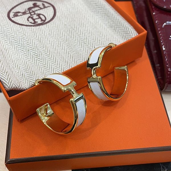 シンプルで可愛い♪エルメス ピアス N級品 オランプ Olympe erz99559