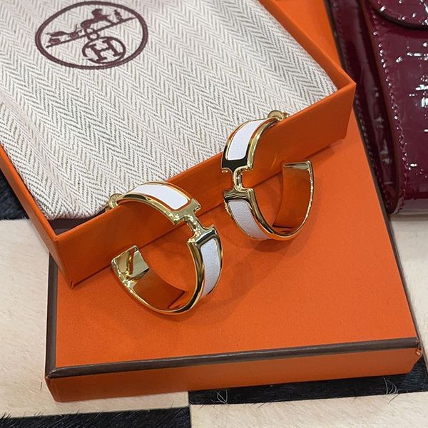 シンプルで可愛い♪エルメス ピアス N級品 オランプ Olympe erz99559