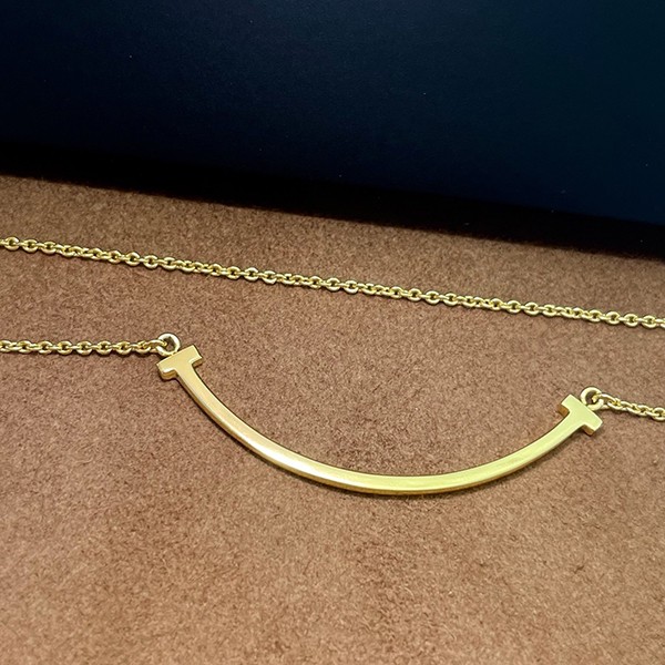 完売必至ティファニー コピー商品 18k ティファニーT ネックレス Tie83693