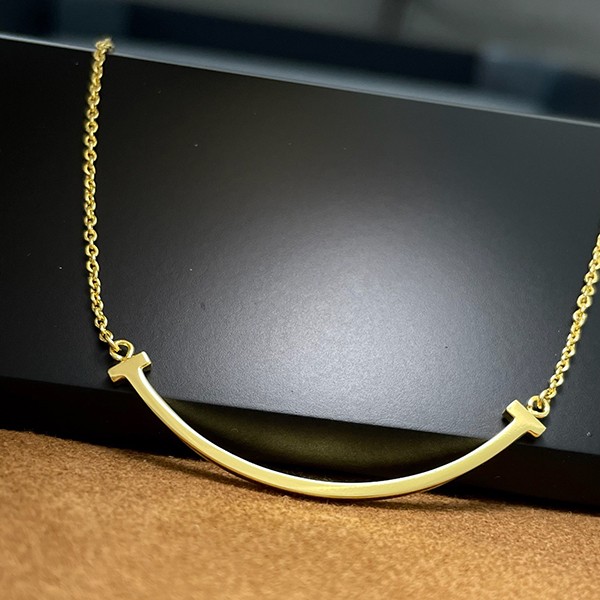 完売必至ティファニー コピー商品 18k ティファニーT ネックレス Tie83693