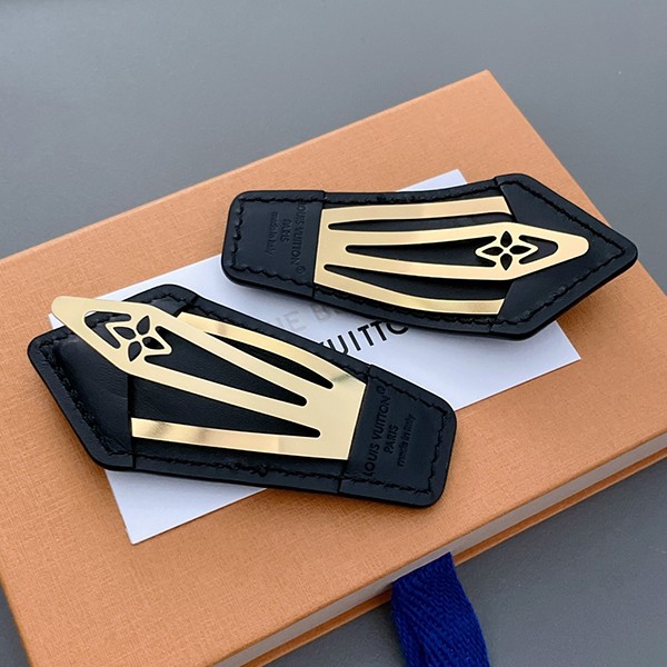追跡付ルイヴィトン バックステージMNG 2セット バレッタ レプリカ 2色 M02185