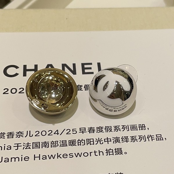 高級ブランドシャネル レプリカ CCマーク ピアス スタッド スタッズ shc86441