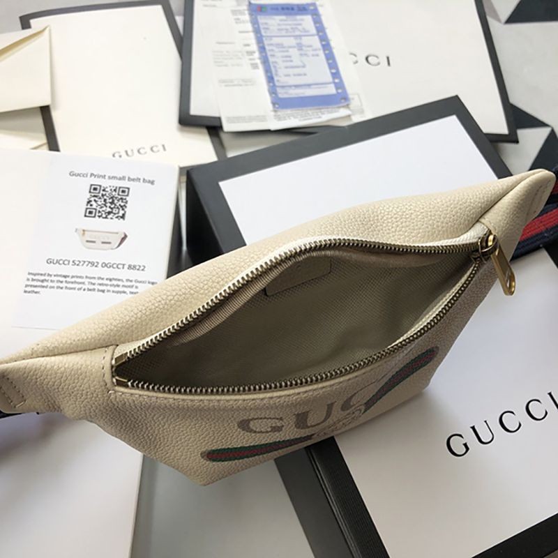 グッチ レトロ ロゴ レザー ベルトバッグ偽物 5277920GCCT8822