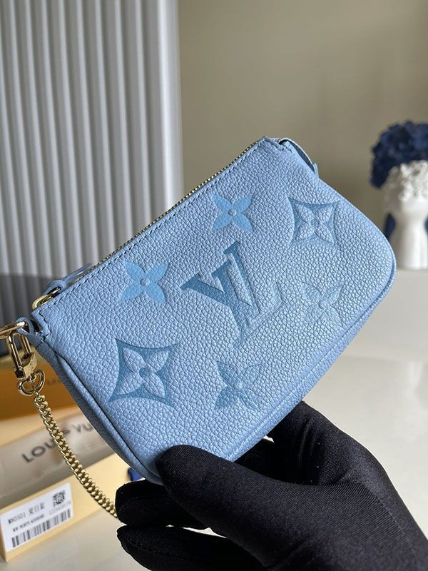 欲しい♡超限定♪ ルイヴィトン ショルダーバッグ 偽物 モノグラム アンプラントミニポシェット アクセソワール vut50898
