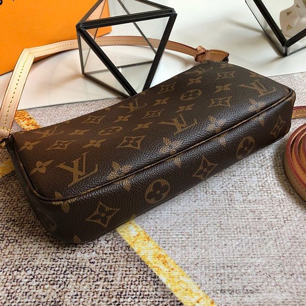 【奇跡の再入荷！即発送】ルイヴィトン ショルダーバッグ 偽物 モノグラム ポシェット アクセソワール バッグ M40712