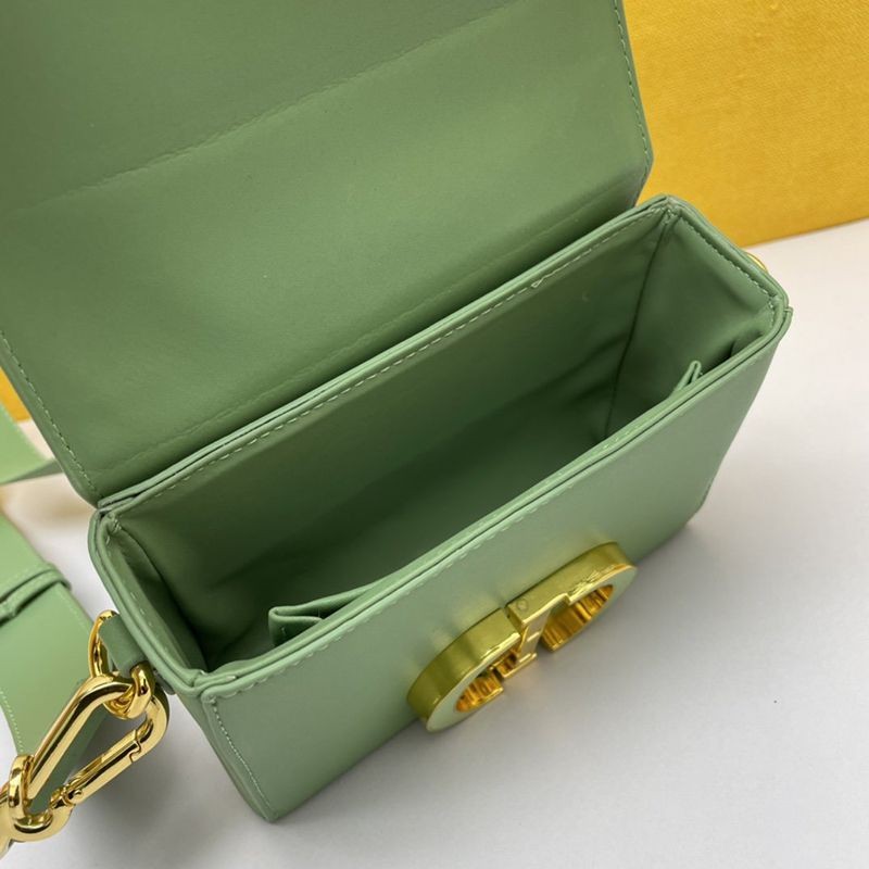 ディオール ショルダーバッグコピー モンテーニュ  クラッチバッグ 2way dez25921