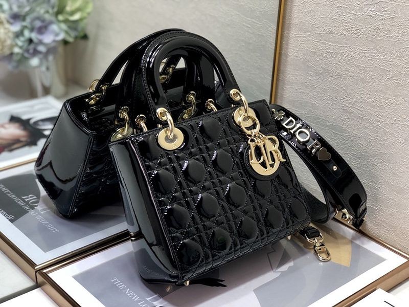 レディ ディオール スモールハンドバッグコピー カーフスキン ショルダー M0531OWCB_M900