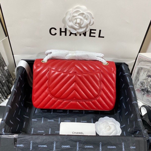 日本未入荷 シャネル 偽物 ショルダーバッグ チェーンバッグ レッド shc35741