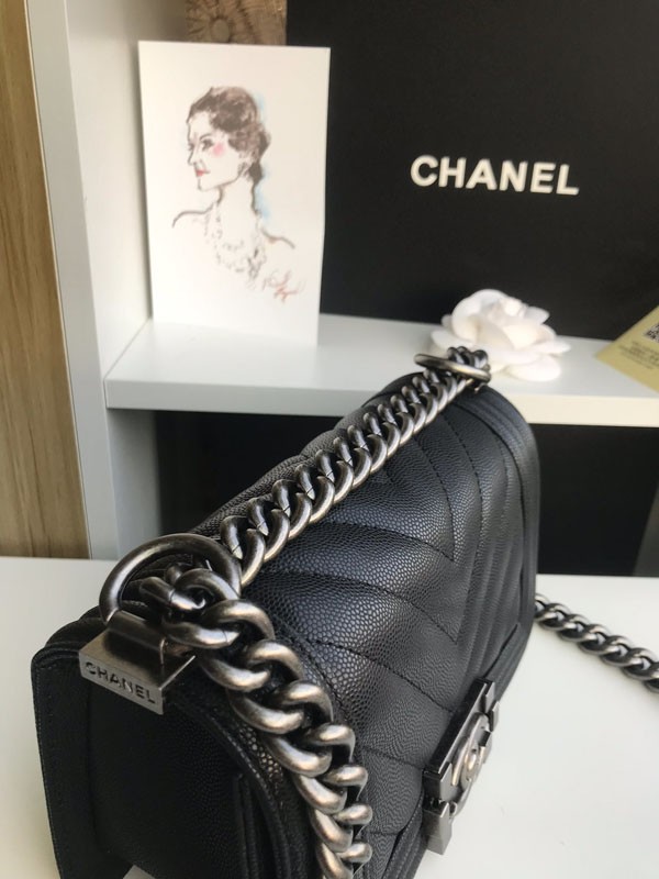 欲しい♡超限定♪ シャネル コピー  ボーイ シャネル ショルダーバッグ shu37036