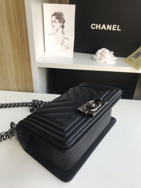 欲しい♡超限定♪ シャネル コピー  ボーイ シャネル ショルダーバッグ shu37036