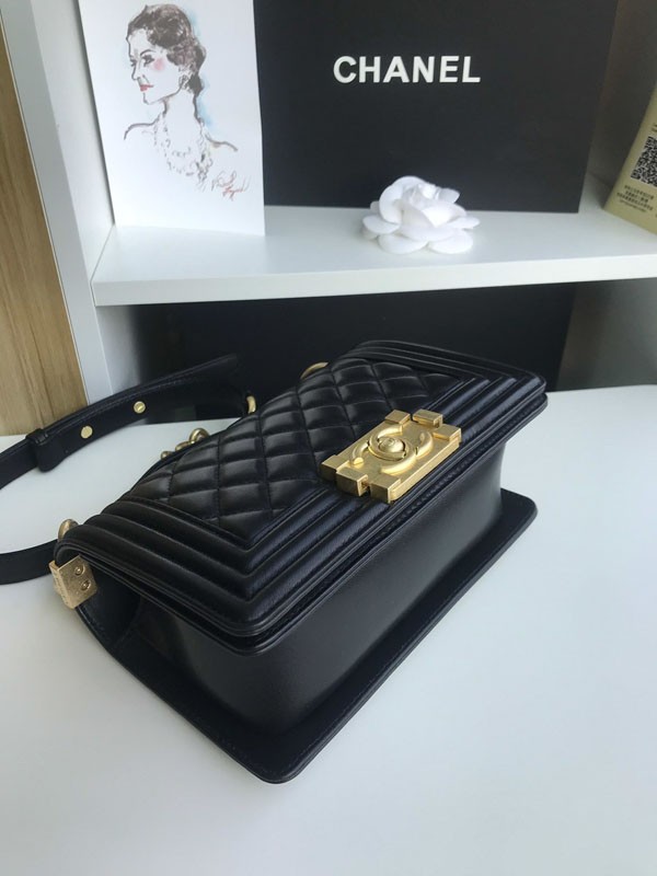【関税込】 シャネル スーパーコピーマトラッセ ボーイ シャネル ショルダーバッグ shj45872