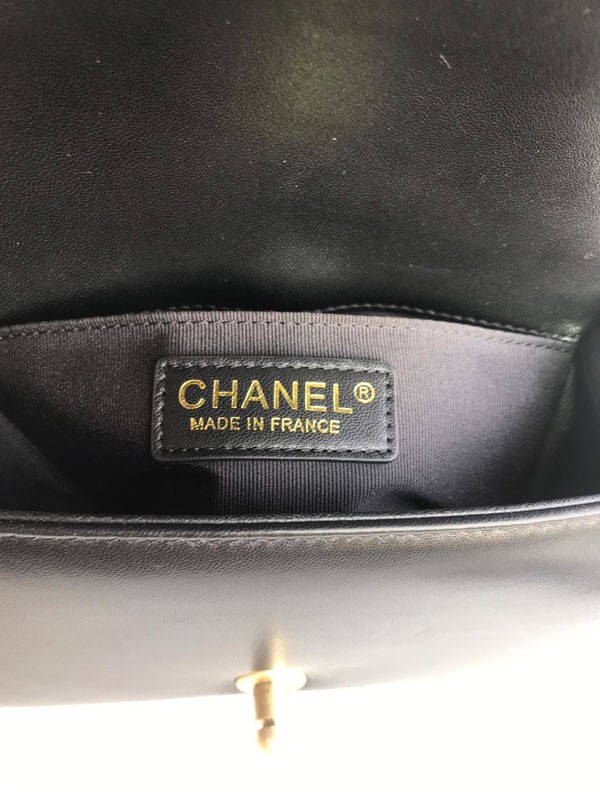 【関税込】 シャネル スーパーコピーマトラッセ ボーイ シャネル ショルダーバッグ shj45872