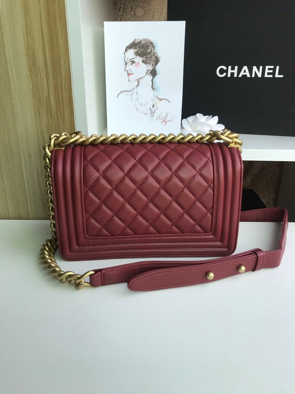 欲しい♡超限定♪ シャネル マトラッセ ボーイ シャネル ショルダーバッグ コピー shp92289