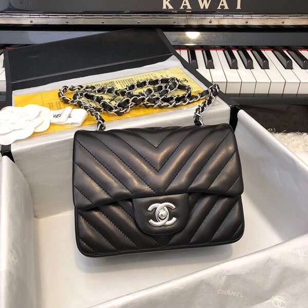 欲しい♡超限定♪ シャネル 偽物 ミニ フラップ バッグ チェーンバッグ shz46873