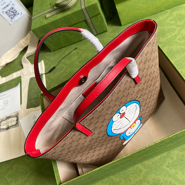 一目惚れ♪ 超レア【グッチ】ドラえもん x グッチ トートバッグ guh12603