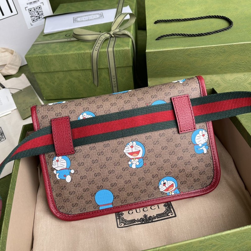 稀少 グッチ×ドラえもん コラボベルトバッグ偽物647817 2TJBG 8587