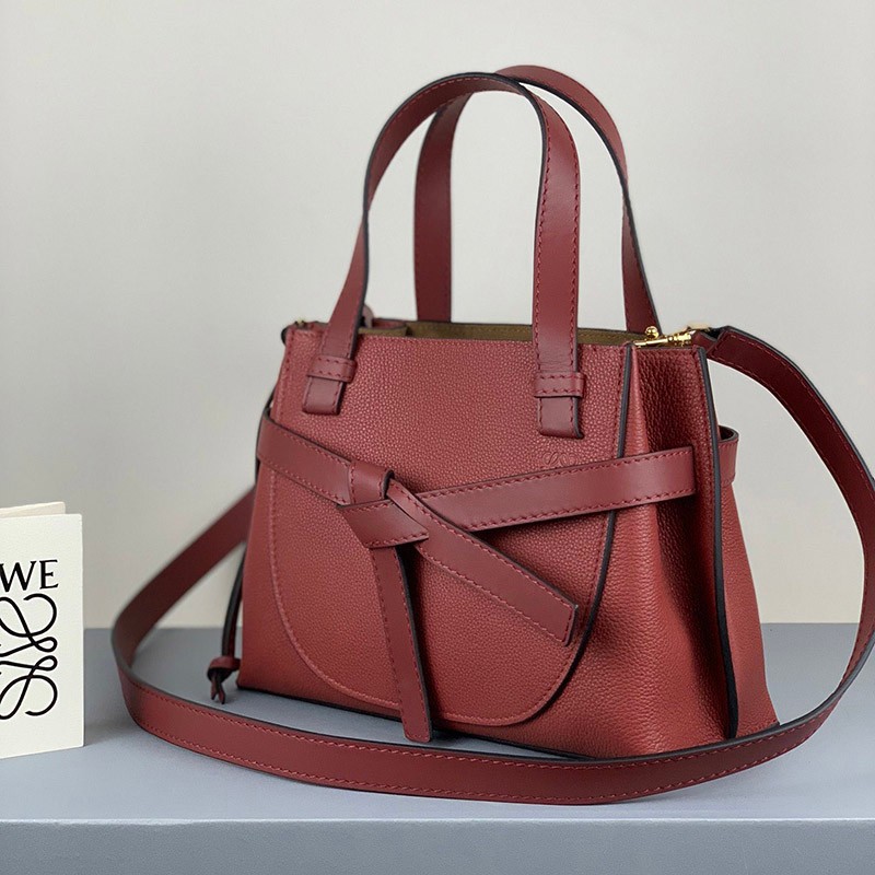 21-22AW ☆新作☆ ロエベ ショルダーバッグ  偽物 ゲート トップハンドル ミニ loq82400