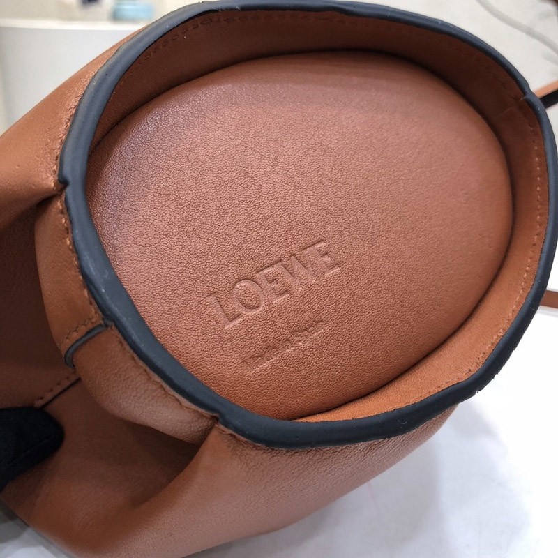 ☆超人気☆ロエベ ショルダーバッグ コピー エレファント ポーチ lor43894
