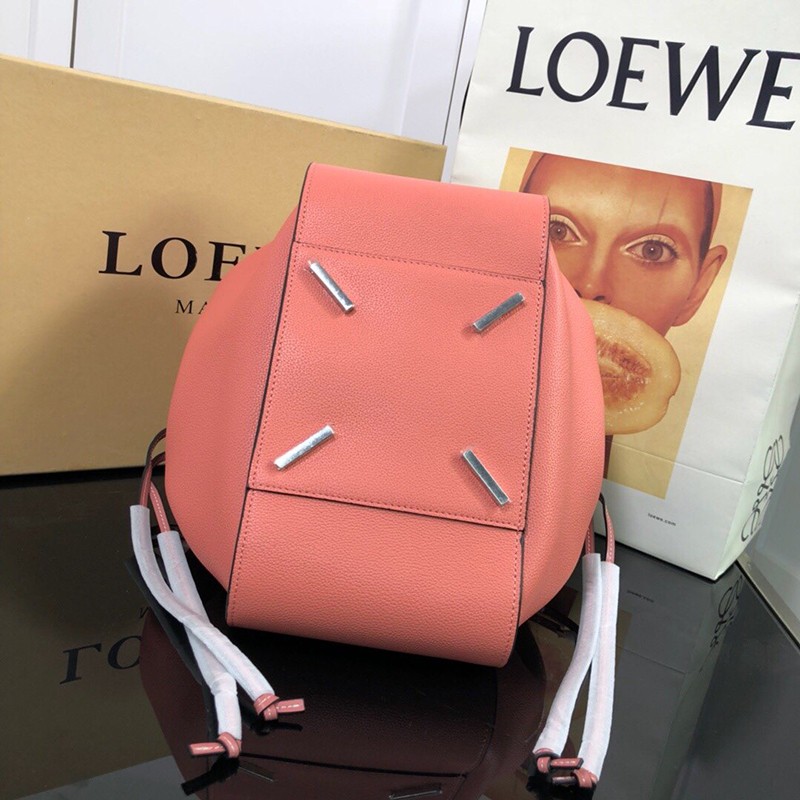 21新作 ロエベ ハンモック コピー クラシックレザースモール ハンドバッグ lor03807