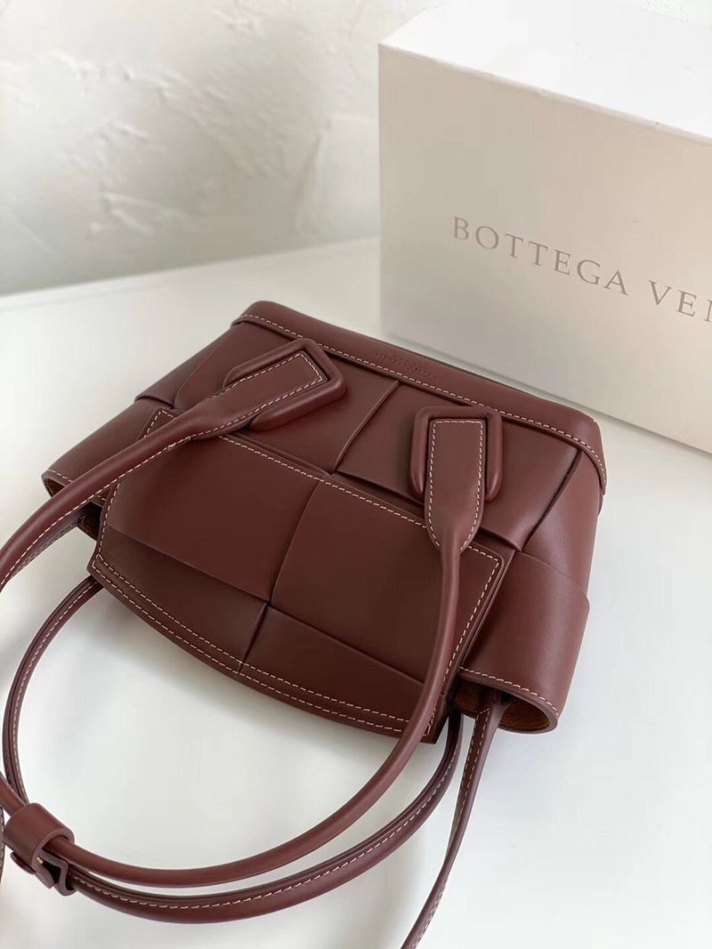 ☆超人気☆ボッテガヴェネタ ザアルコ コピー トップハンドルミニバッグ box66940